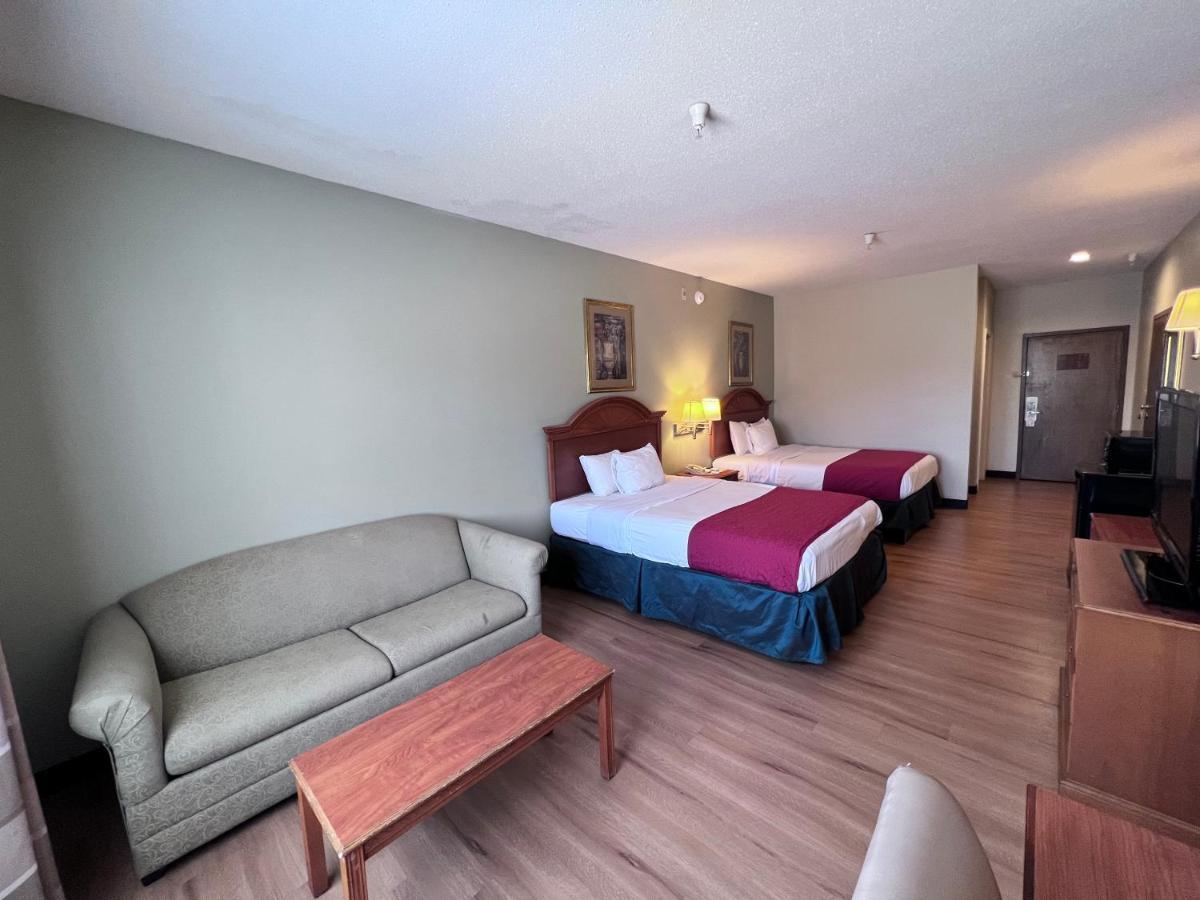 Americas Best Value Inn Wiggins Экстерьер фото