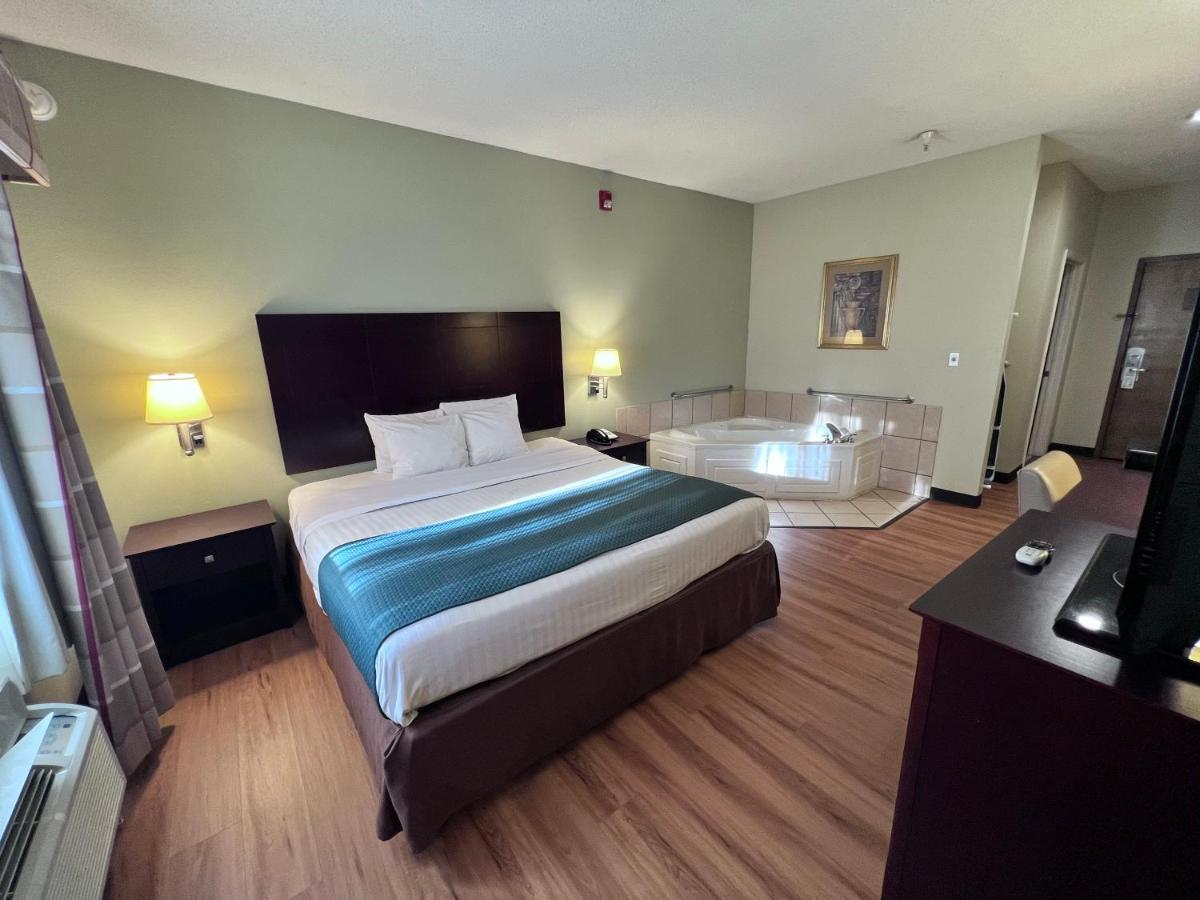 Americas Best Value Inn Wiggins Экстерьер фото