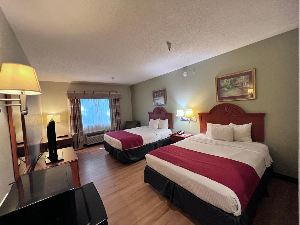 Americas Best Value Inn Wiggins Экстерьер фото