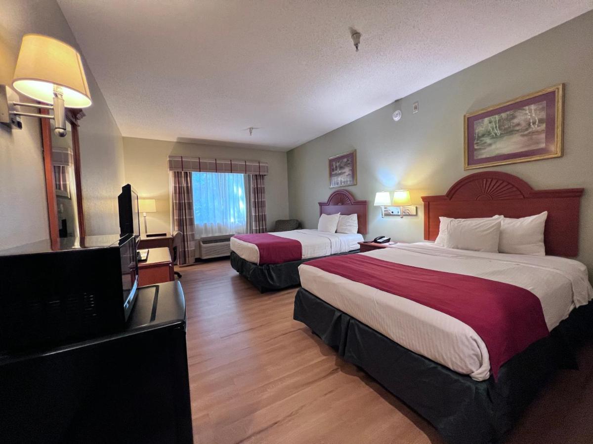 Americas Best Value Inn Wiggins Экстерьер фото